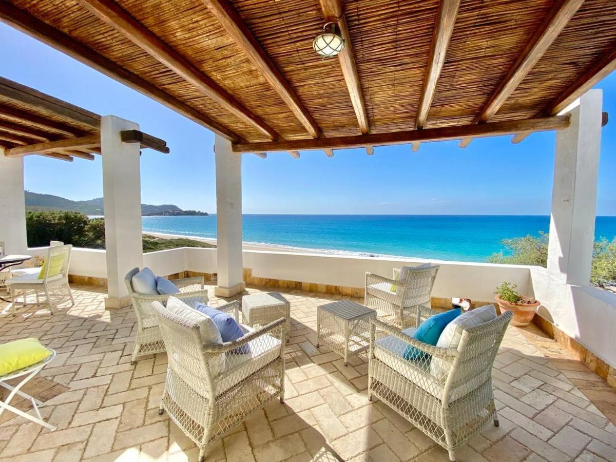 Beachfront House Geremeas Sardegna Apartment ภายนอก รูปภาพ