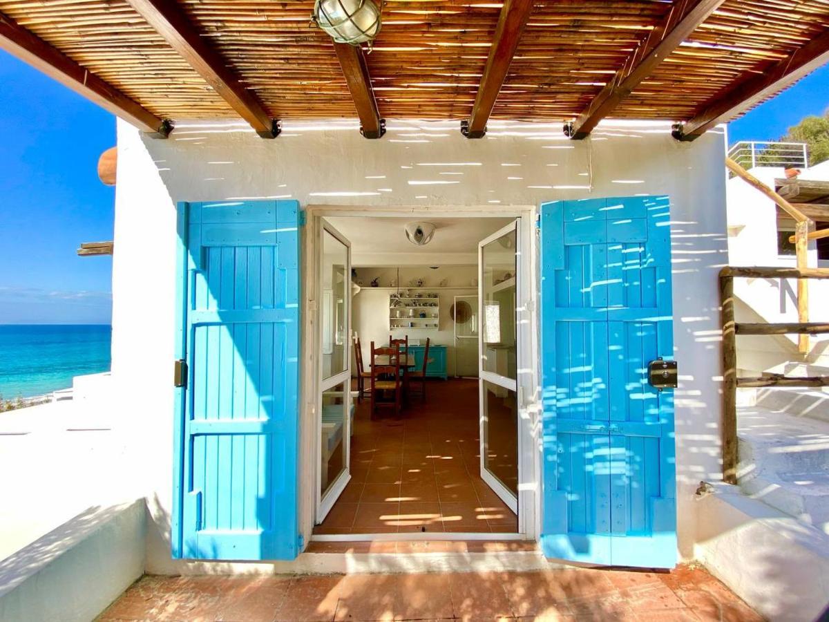 Beachfront House Geremeas Sardegna Apartment ภายนอก รูปภาพ