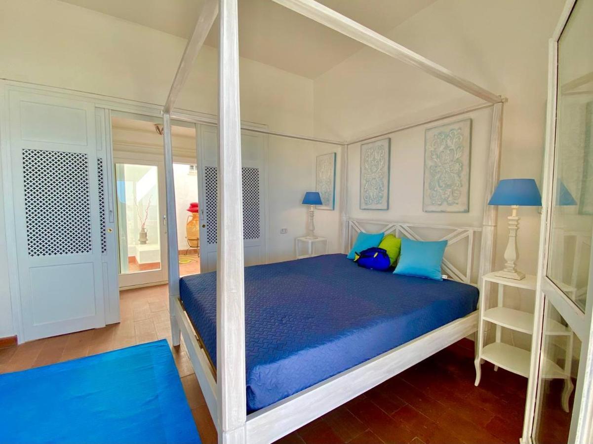 Beachfront House Geremeas Sardegna Apartment ภายนอก รูปภาพ