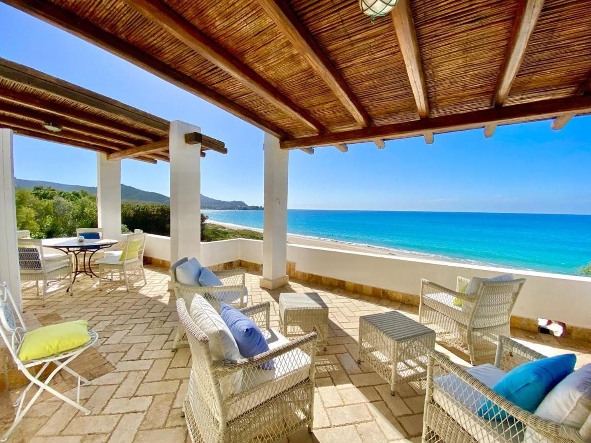 Beachfront House Geremeas Sardegna Apartment ภายนอก รูปภาพ