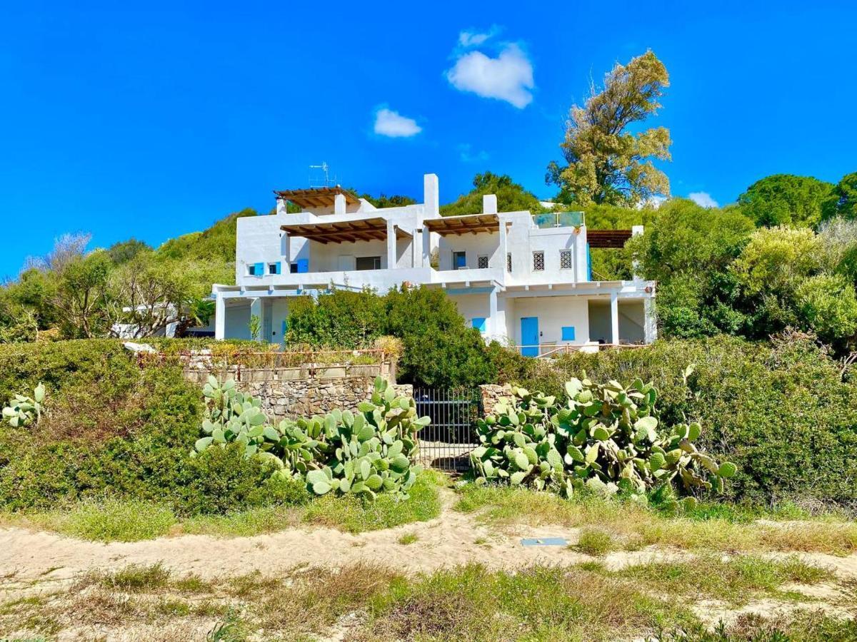 Beachfront House Geremeas Sardegna Apartment ภายนอก รูปภาพ