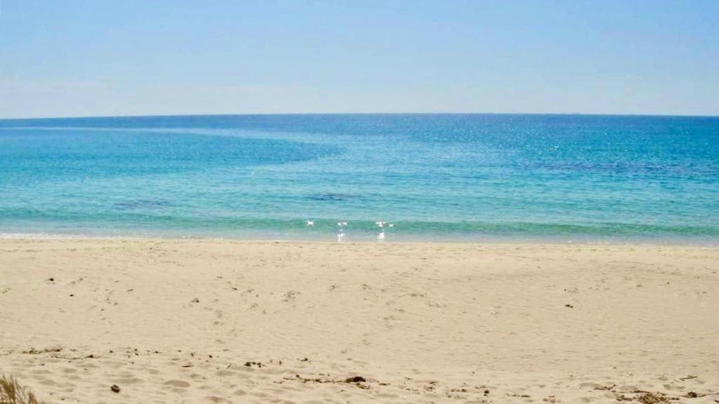 Beachfront House Geremeas Sardegna Apartment ภายนอก รูปภาพ