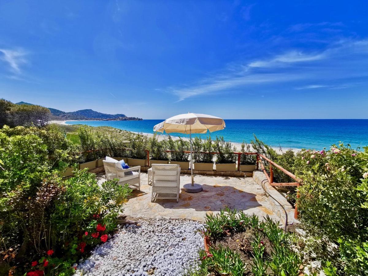 Beachfront House Geremeas Sardegna Apartment ภายนอก รูปภาพ