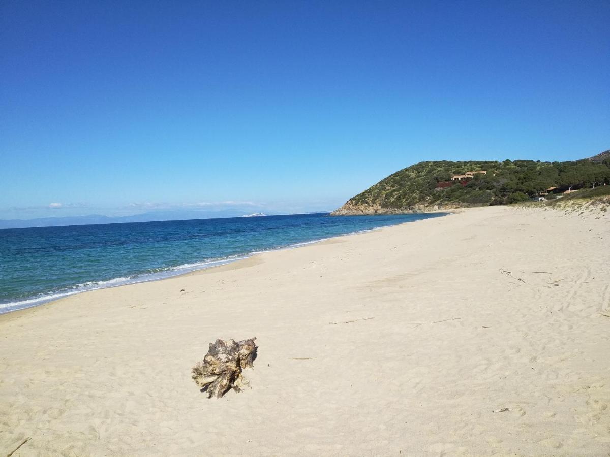 Beachfront House Geremeas Sardegna Apartment ภายนอก รูปภาพ