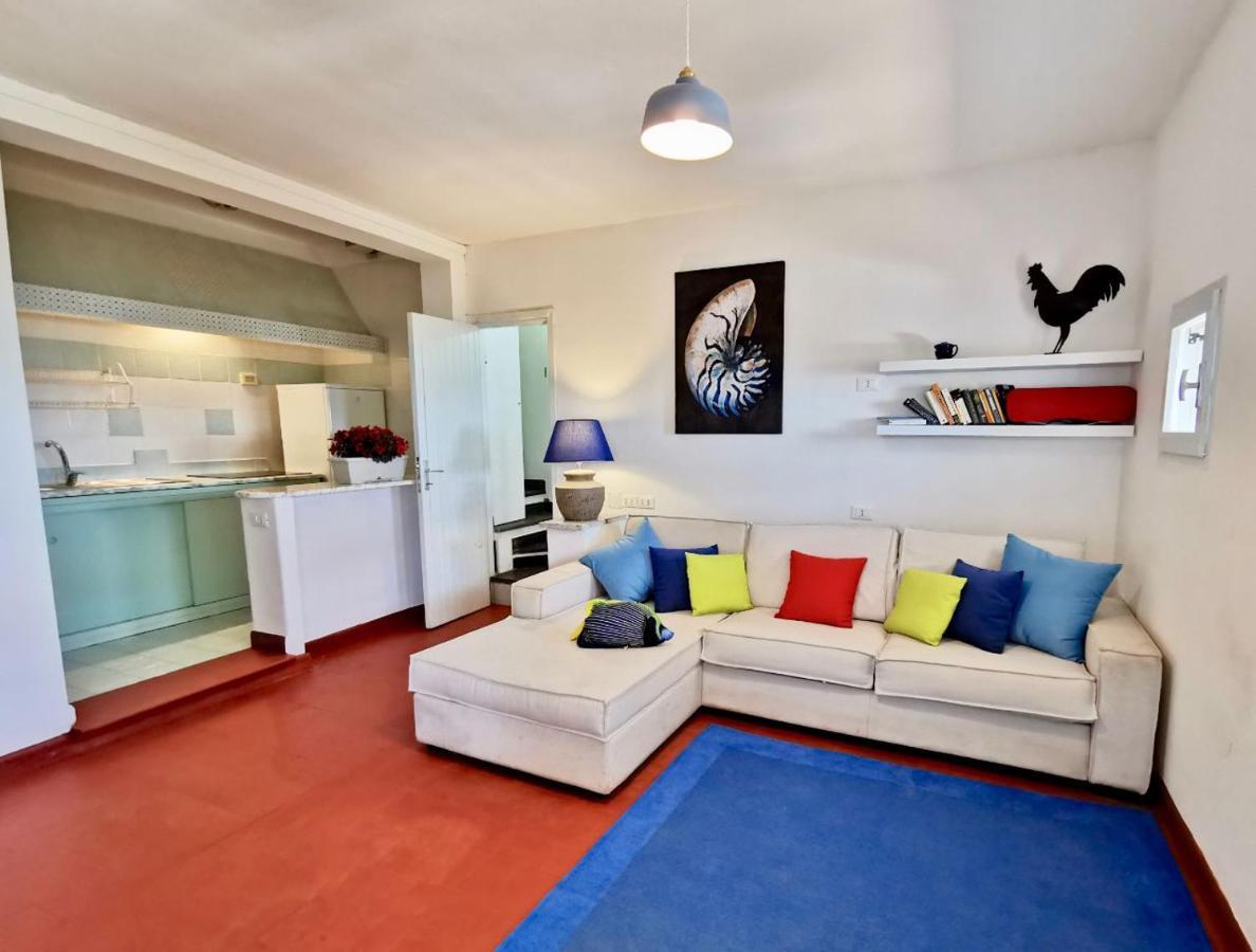 Beachfront House Geremeas Sardegna Apartment ภายนอก รูปภาพ